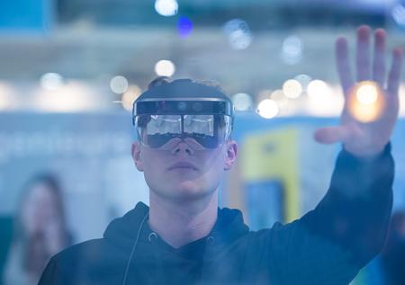 Apple хочет упростить погружение в виртуальную реальность