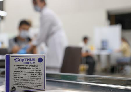 Россиянка описала, как перенесла прививку «Спутником Лайт»