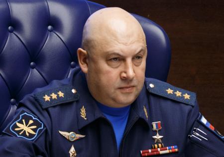 Уход из ВКС, отъезд, новая должность: куда пропал генерал Сергей Суровикин