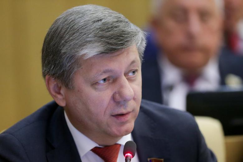 Дмитрий Новиков