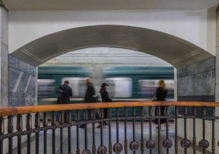 Якутка столкнулась с националистами в метро Москвы