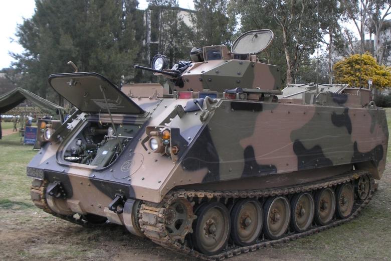 Бронетранспортер M113AS4