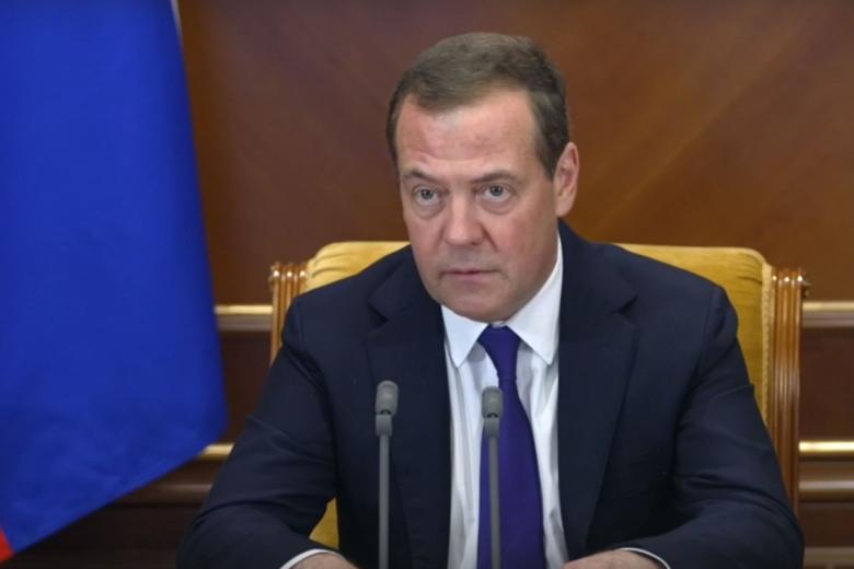 Дмитрий Медведев