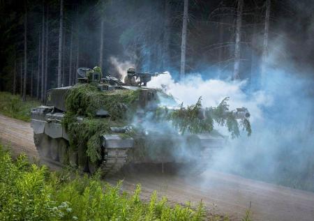 Стало известно об уничтожении второго танка Challenger 2 в зоне СВО