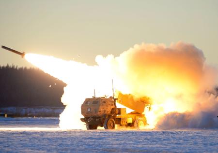 Залужный раскритиковал дальность полета HIMARS