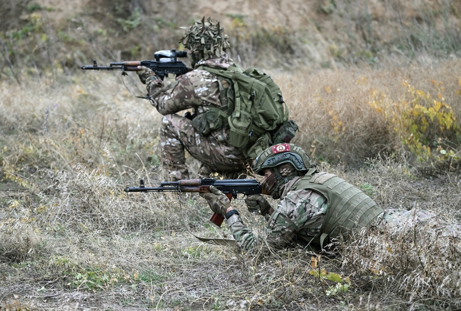 Военнослужащие Вооруженных сил Российской Федерации в зоне боевых действий