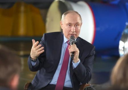 Путин заявил, что США не справились с ролью сверхдержавы