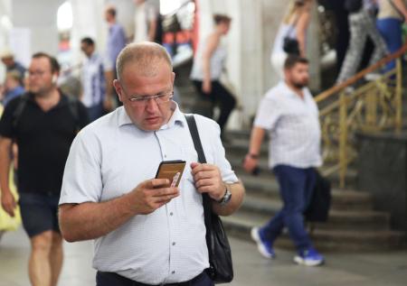 Россиян предупредили о возможном отключении смартфонов