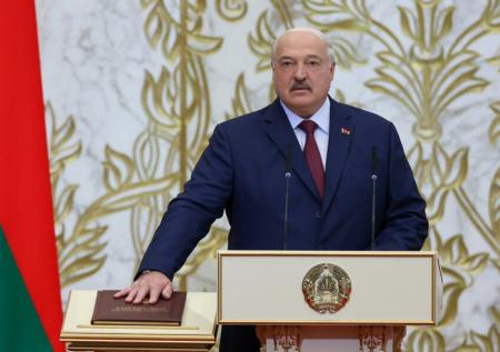 Лукашенко рассказал, на чьи деньги нужно содержать любовниц