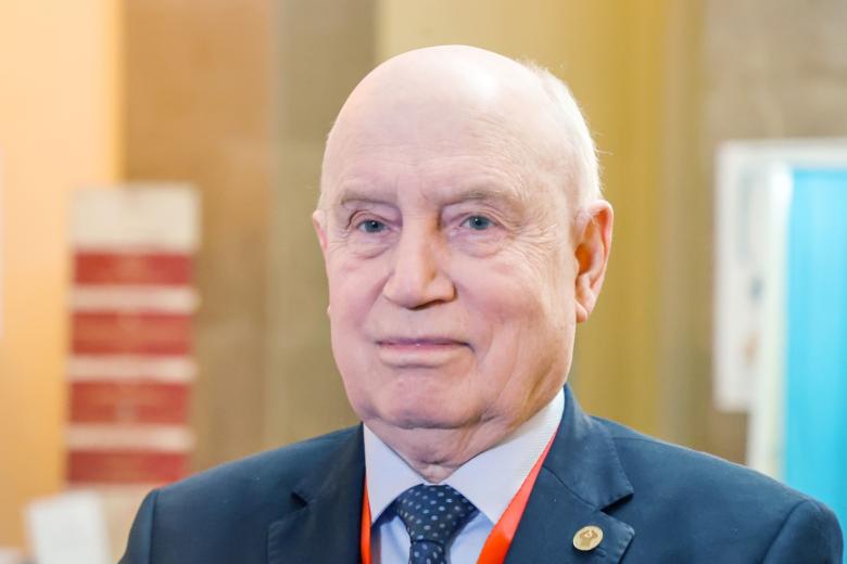 Сергей Лебедев