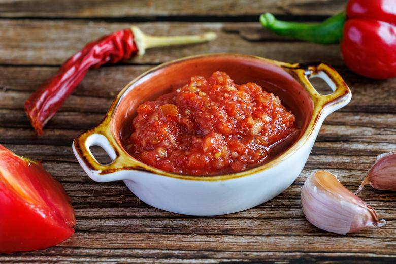 Аджика на зиму без варки, пошаговый рецепт с фото