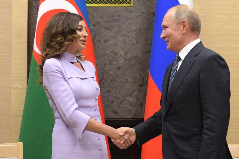 Мехрибан Алиева и Владимир Путин