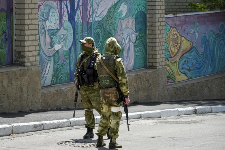 Российские военнослужащие в Херсоне