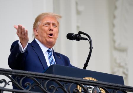 Трамп отказался отменять режим ЧП из-за действий России