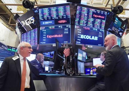 Saxo Bank предсказал конец главной социально-экономической системы США