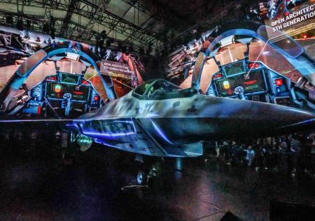 Истребитель Су-75 Checkmate: это «черная смерть» на одном двигателе