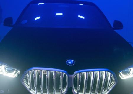 BMW утонул в пруду под Москвой 