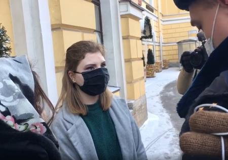 У здания «Единой России» прошла акция в поддержку аспиранта Мифтахова
