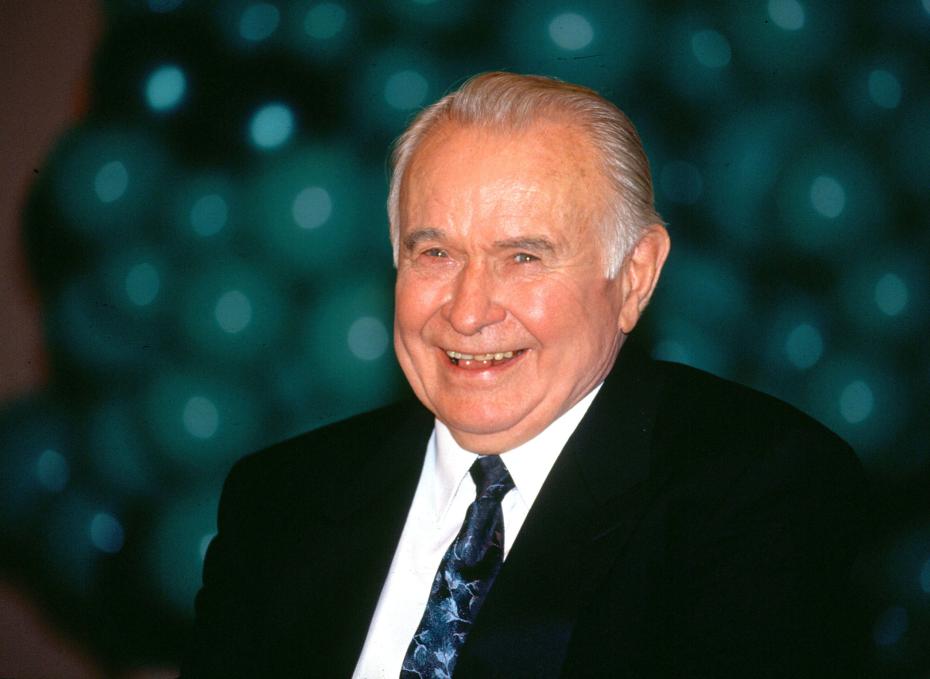 Константин Бесков (1995)
