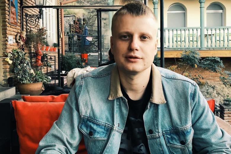 Слава Комиссаренко