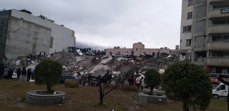 Турции предрекли новые землетрясения в течение недели