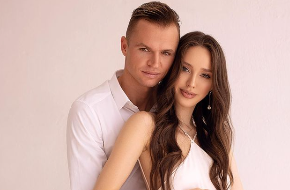  Анастасия Костенко и Дмитрий Тарасов