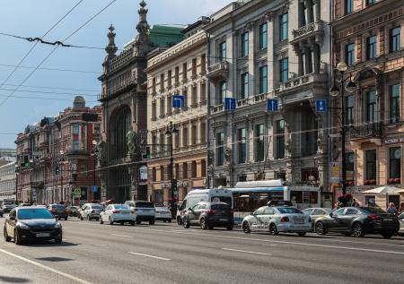 В Петербурге у 82-летней мамы ливийского пленного отняли квартиру