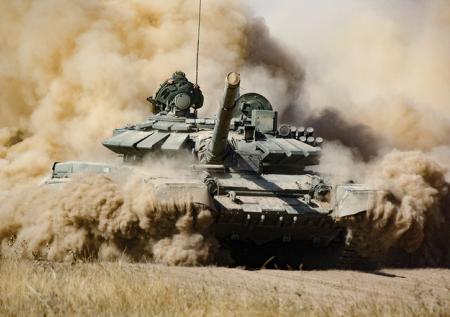 Уралвагонзавод передал армии модернизированные танки Т-72Б3