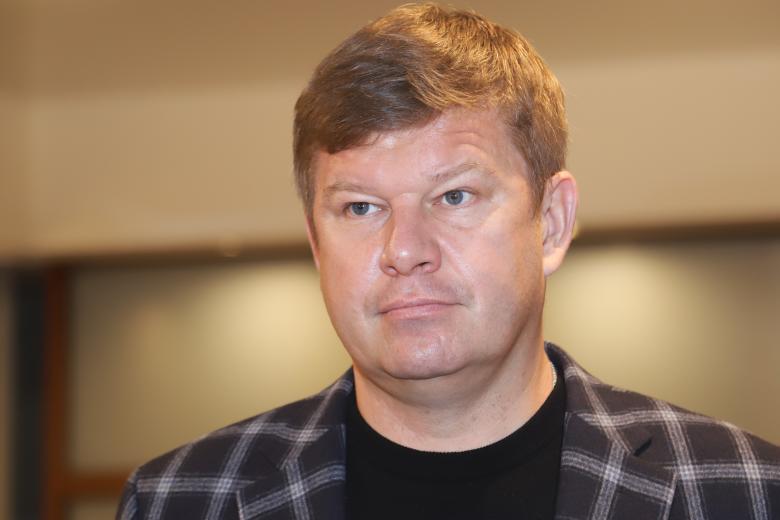 Дмитрий Губерниев