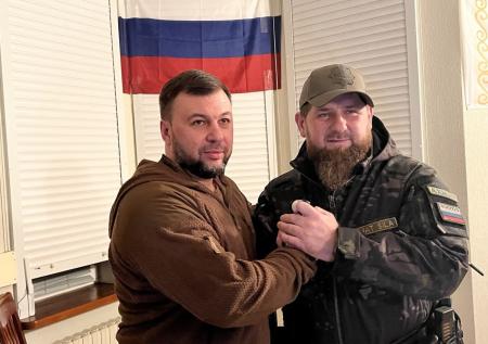 Пушилин и Кадыров обсудили планы взятия под контроль Мариуполя