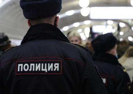 В Петербурге на станции метро «Невский проспект» задержали голого мужчину
