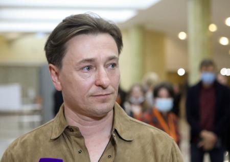 Сергей Безруков сообщил о заражении коронавирусом