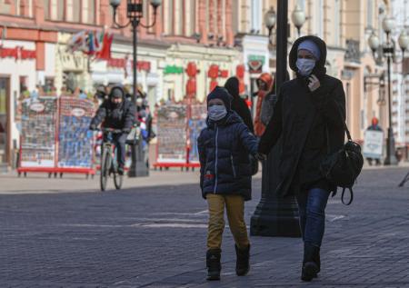 Греф спрогнозировал, какой будет третья волна коронавируса