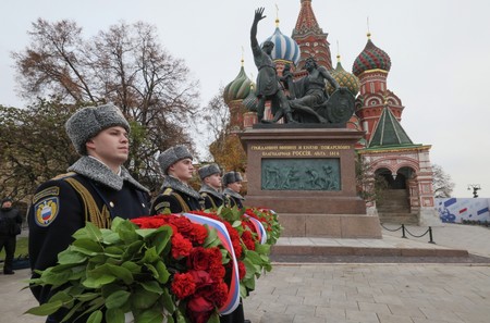 Что за праздник 4 ноября? Когда начали отмечать, история, отношение в РФ
