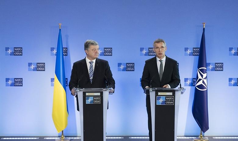 Пётр Порошенко и Йенс Столтенберг