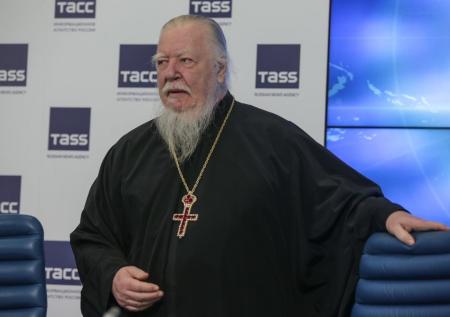 В Приморье призвали наказать протоиерея за слова о «жёнах-проститутках»