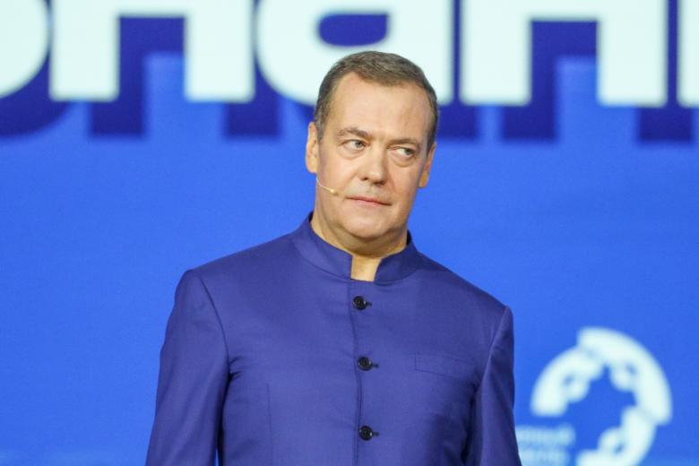 Дмитрий Медведев
