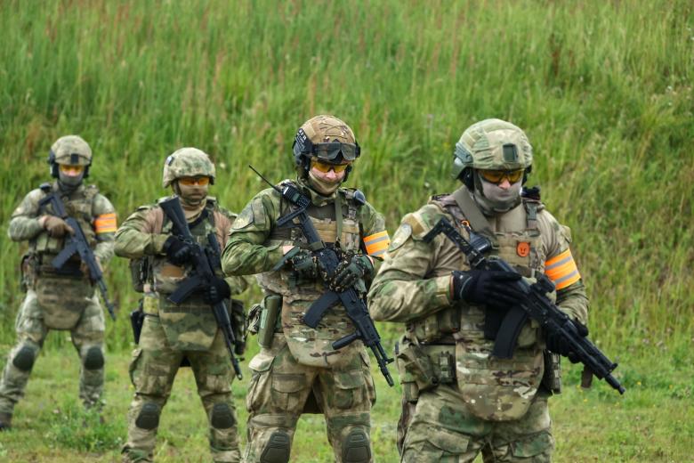 Военнослужащие ВС РФ