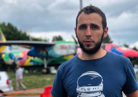 Бойфренд разбившейся Тропицель прокомментировал нападки отца девушки