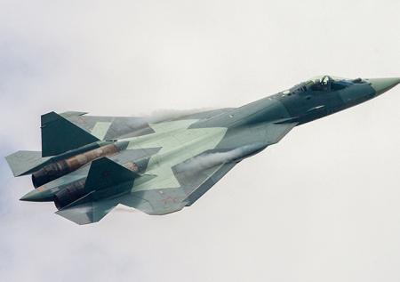 Первый серийный Су-57 авиазавод выпустит до конца года