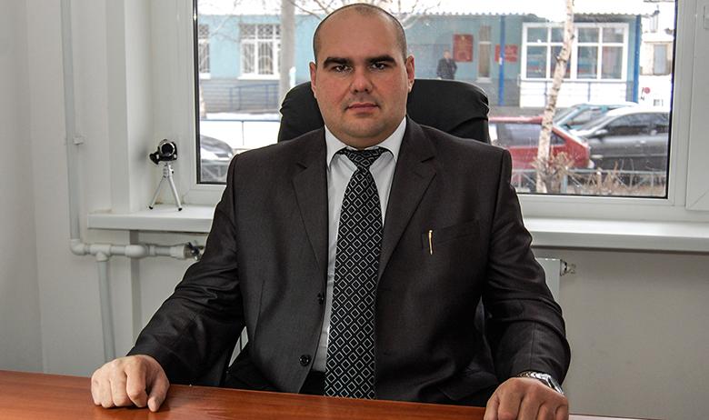 Михаил Серов