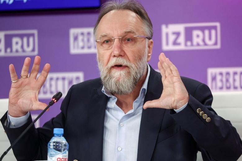 Александр Дугин