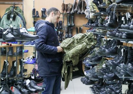 В Госдуме озвучили необходимое для армии число контрактников