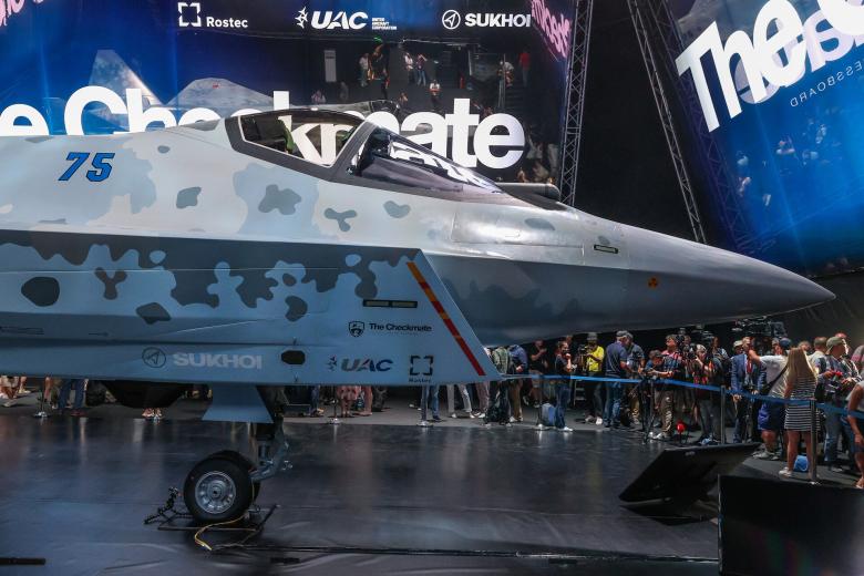 Сухой Су-75, лёгкий тактический самолёт - Checkmate