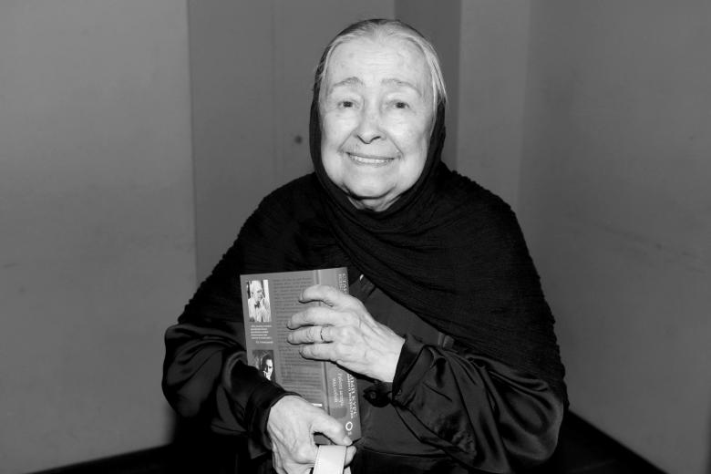 Любовь Стриженова
