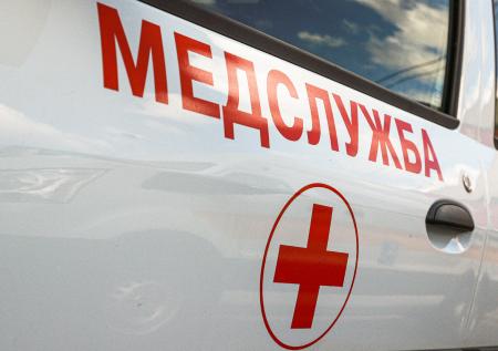 Участник мотогонок упал под колеса соперника и сломал позвоночник