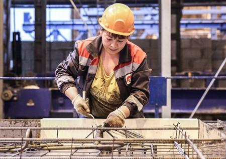 Минтруд озаботился гендерным равенством
