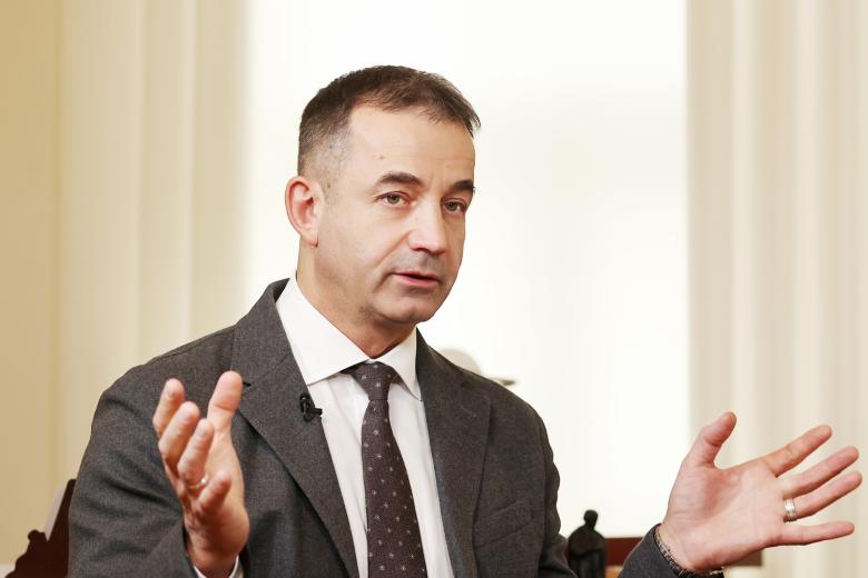Народный артист России Дмитрий Певцов