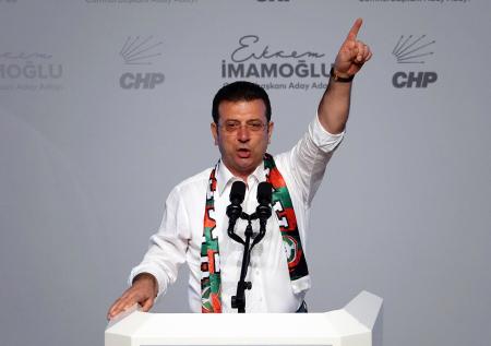 Германия решила наказать Турцию за арест Имамоглу