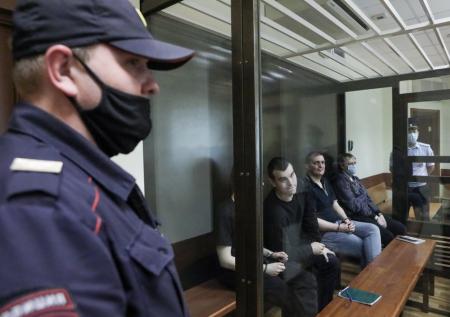 Правозащитники потребовали прекратить дело «Нового величия»